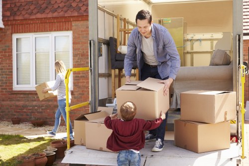 Choosing the right van size for a removal van in Crystal Palace