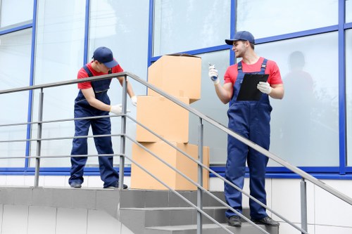 Vehicle loading and secure transport procedures for a removals job