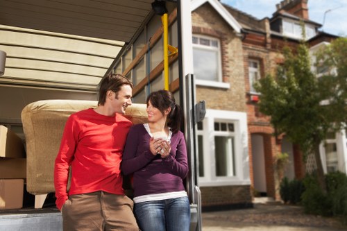Local Crystal Palace man and van service for office and residential transport